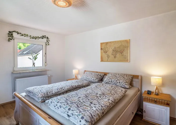 Pfaelzerwald Idyll * Schwanheim